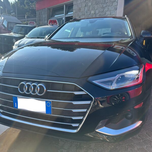 Audi A4 30 Avant 2.0 TDI 2021