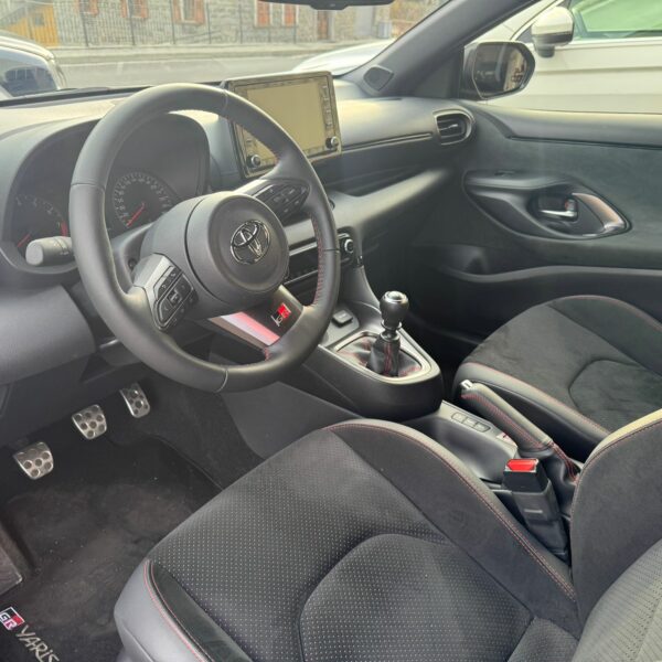 Toyota Yaris GR Circuit 1.6 340cv 2023