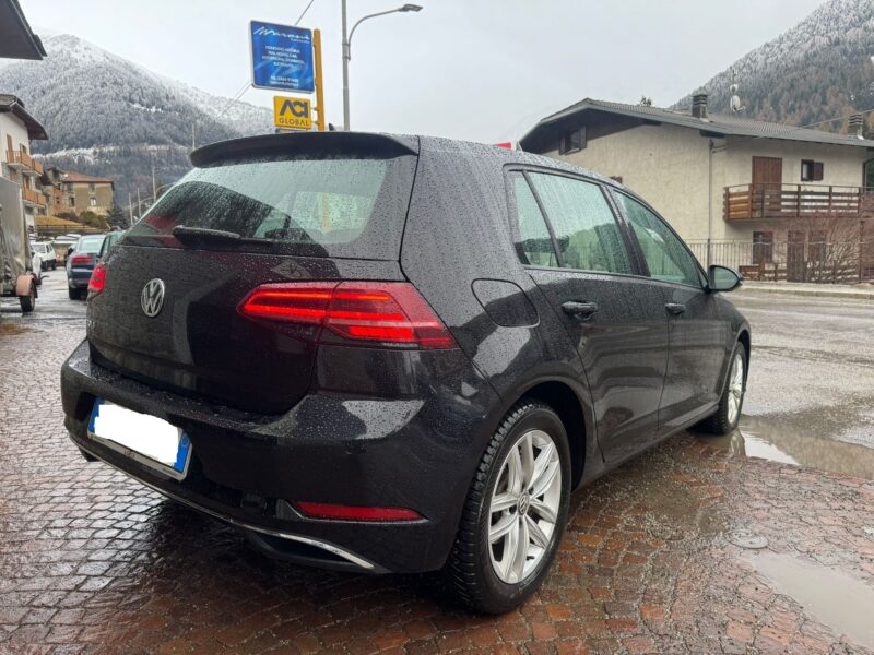 Volkswagen Golf VII 1.6 TDI 2020 - immagine 3